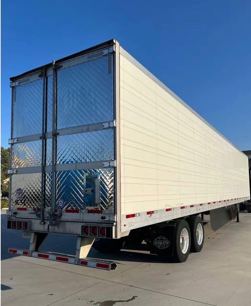 Utility 53' Reefer Trailer thumbnail 9