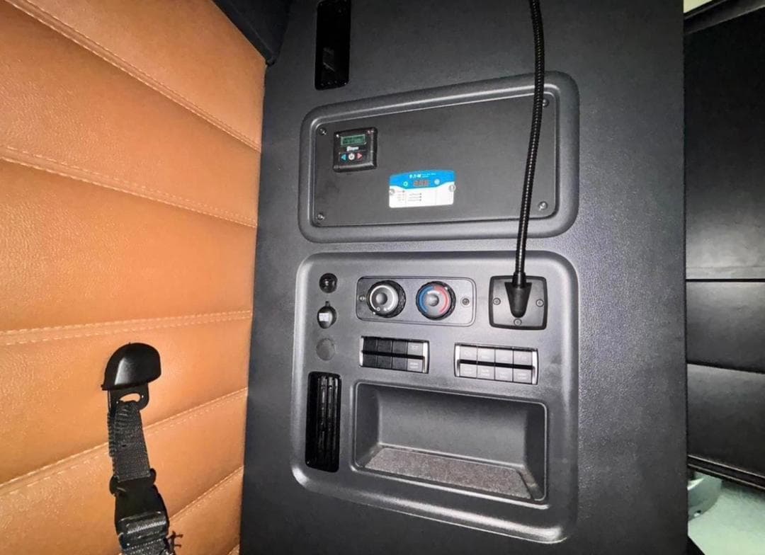 Freightliner Cascadia 126 thumbnail 15