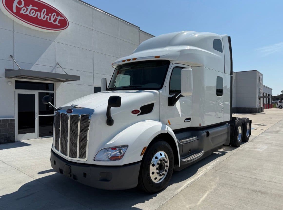 Peterbilt 579