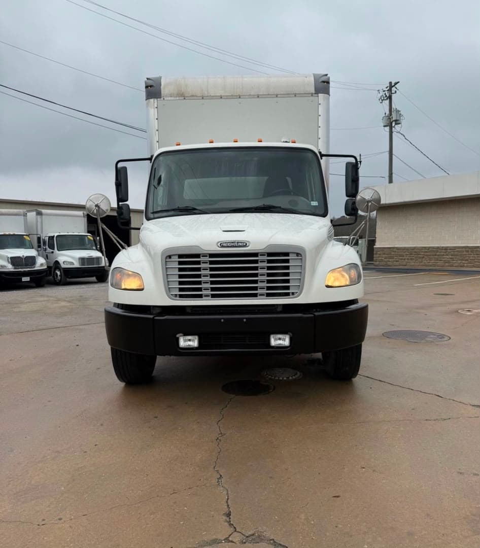 Freightliner M2 thumbnail 2