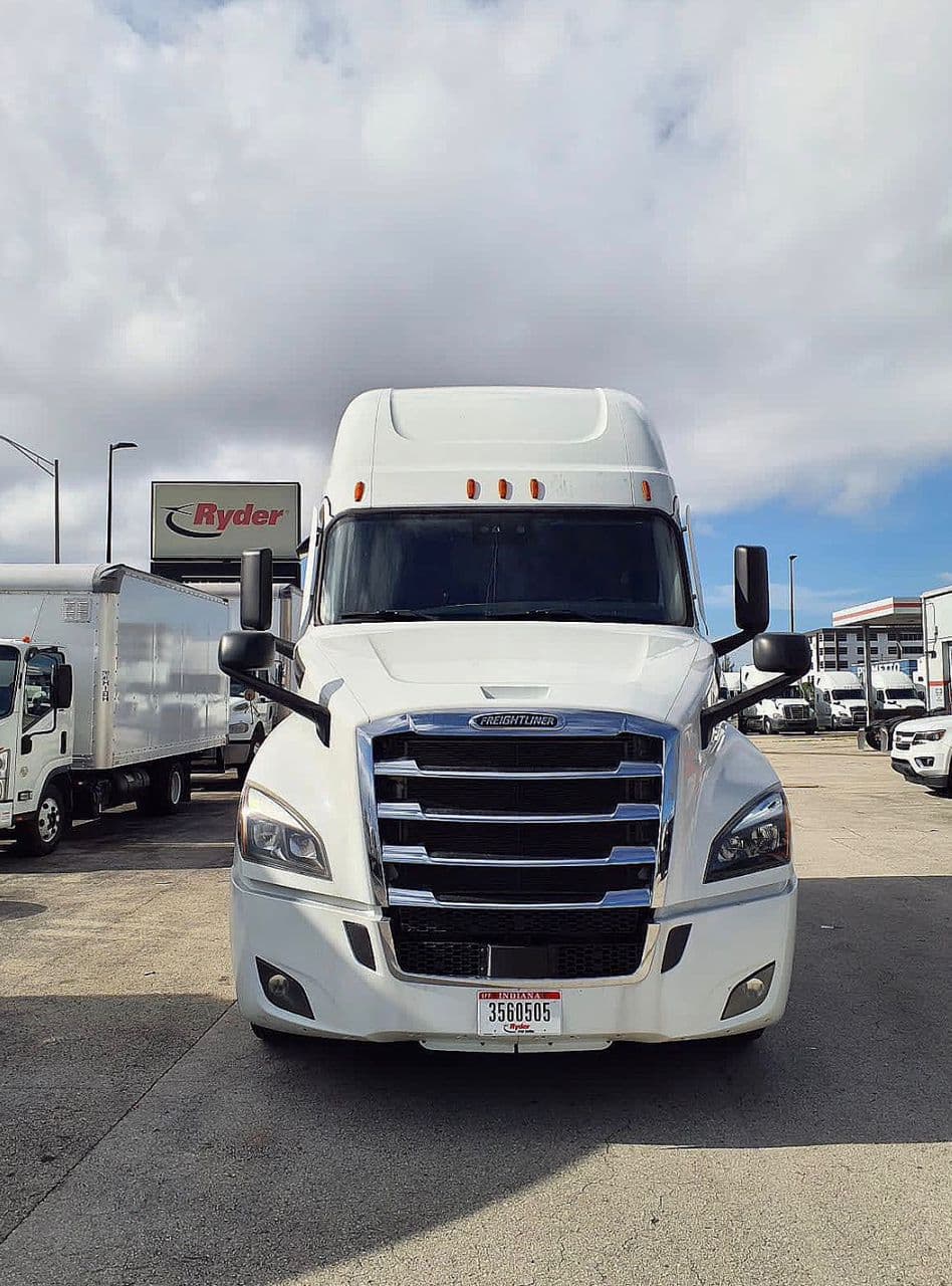 Freightliner Cascadia 126