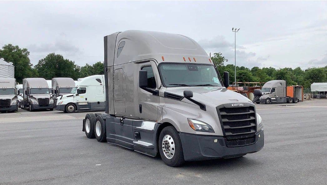 Freightliner Cascadia 126 thumbnail 6